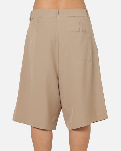 XXIII Baggy Pleated Shorts Tan