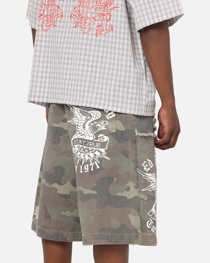 Ed Hardy Distress Camo Carpenter Jorts Camo