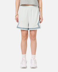 Jordan Women's Dri-FIT 4" Diamond Shorts Light Silver