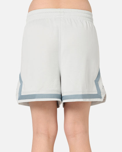 Jordan Women's Dri-FIT 4" Diamond Shorts Light Silver