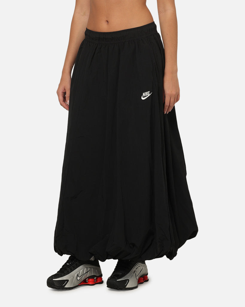 NikeWomen'sSportswearWindrunnerSkirtBlack/Sail