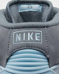 Jordan Women's Air Jordan 2 Retro Cool Grey