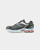 Saucony Progrid Triumph 4 "Otherworld" Black/White/Pink