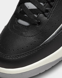 Jordan Air Jordan 2 Retro "Black Cement" Black/Cement Grey