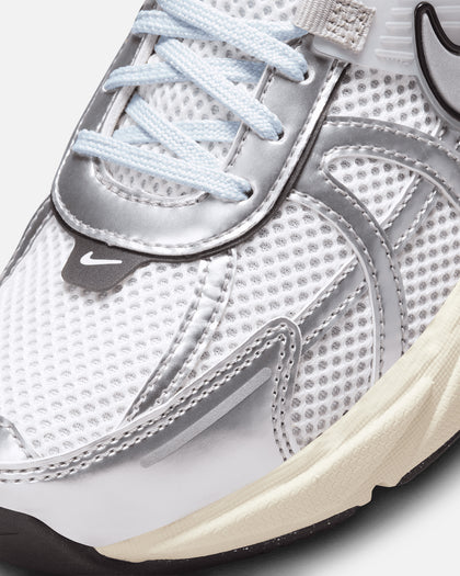 Nike Women's V2K Run Summit White/Metallic Silver