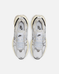 Nike Women's V2K Run Summit White/Metallic Silver