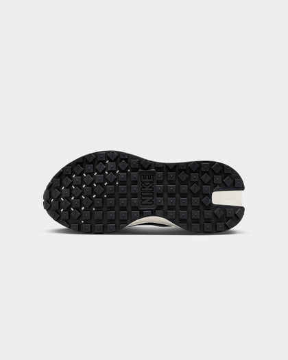 Nike Women's Phoenix Waffle Violet