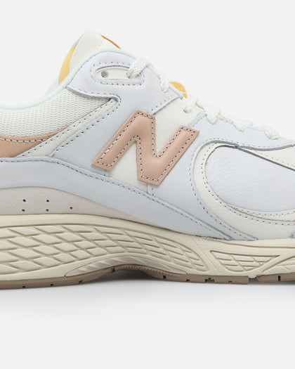 New Balance 2002 Bright White