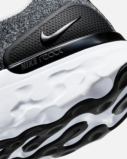 Nike React Phantom Run FlyKnit 2 Black/White