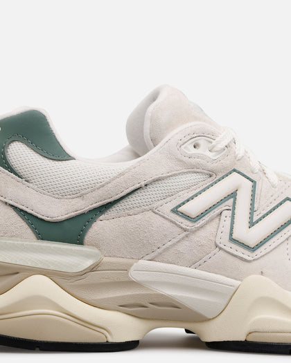 New Balance 9060 Linen