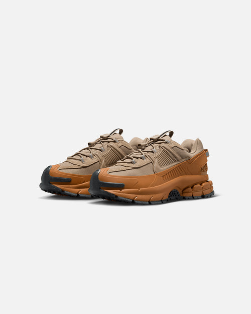 Nike Women's Zoom Vomero Roam Flax