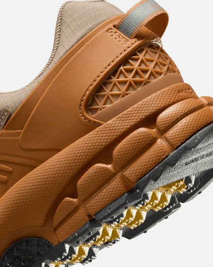 Nike Women's Zoom Vomero Roam Flax