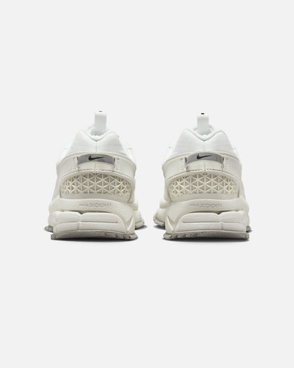 Nike Women's Zoom Vomero Roam Summit White/Summit White