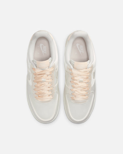 Nike Women's Air Force 1 '07 LV8 Sail/Sail