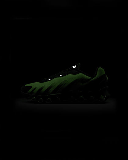 Nike Air Max DN8 "Green Strike" Black/Green
