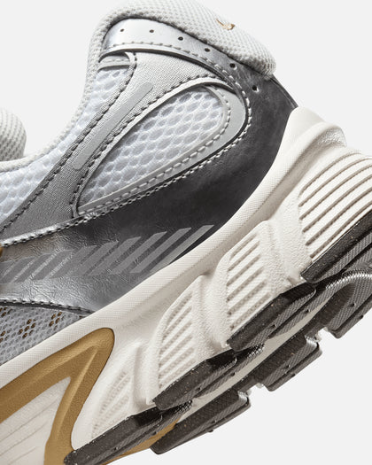 Nike V5 RNR White/Medium Ash