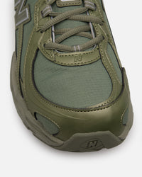 New Balance 740 Olive