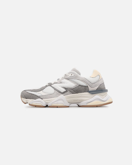 New Balance 9060 Light Grey