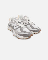 New Balance 9060 Light Grey