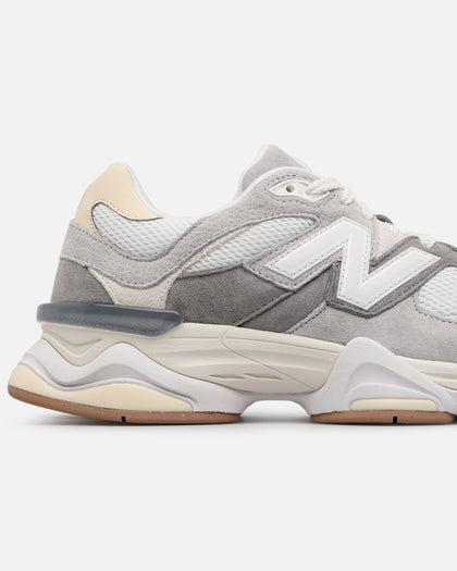New Balance 9060 Light Grey