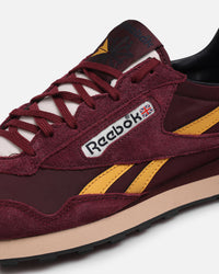 Reebok Aztec II Cherry