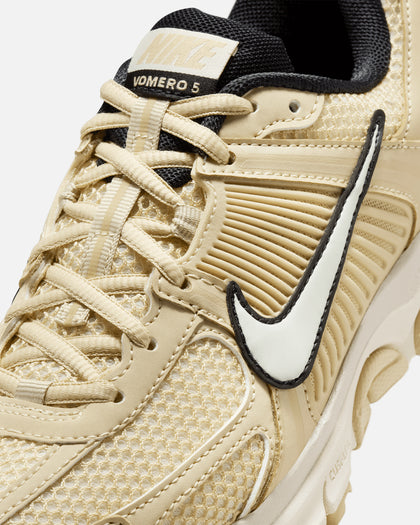 Nike Women's Zoom Vomero 5 Team Gold/Soft Pearl