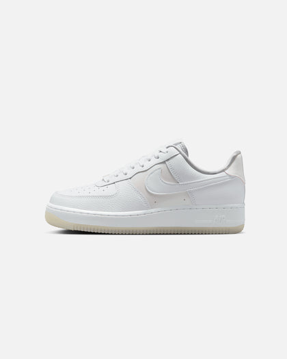 Nike Women's Air Force 1 '07 White/White