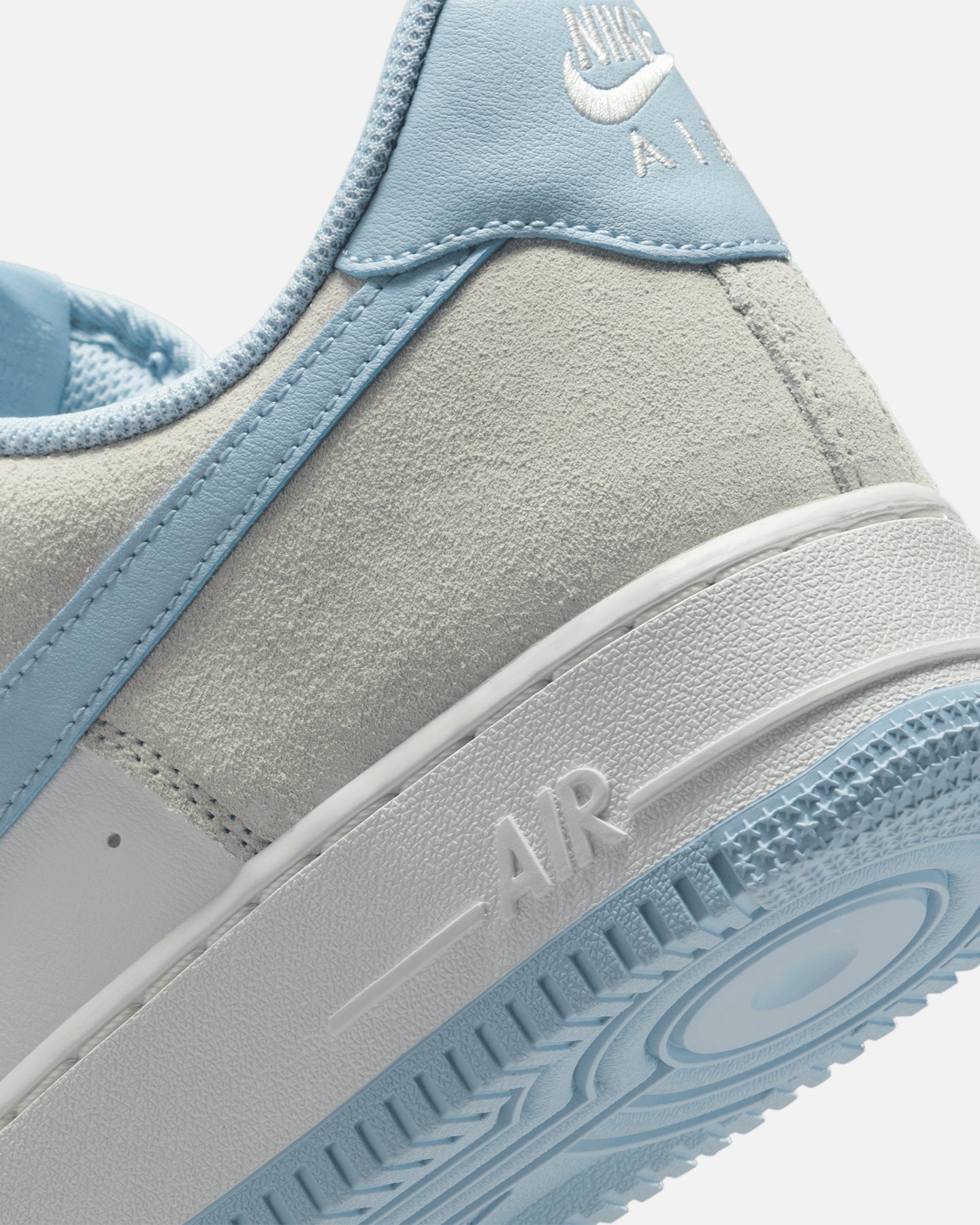 air force 1 lv8 light bone