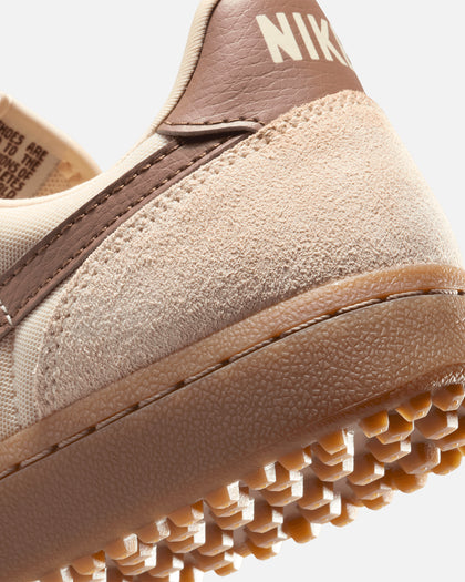 Nike Women's Field General Beach