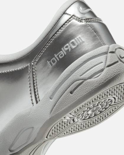 Nike Women's Total 90 Platinum