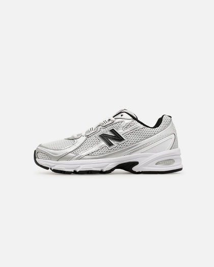 New Balance 740 Silver/Black