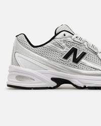 New Balance 740 Silver/Black