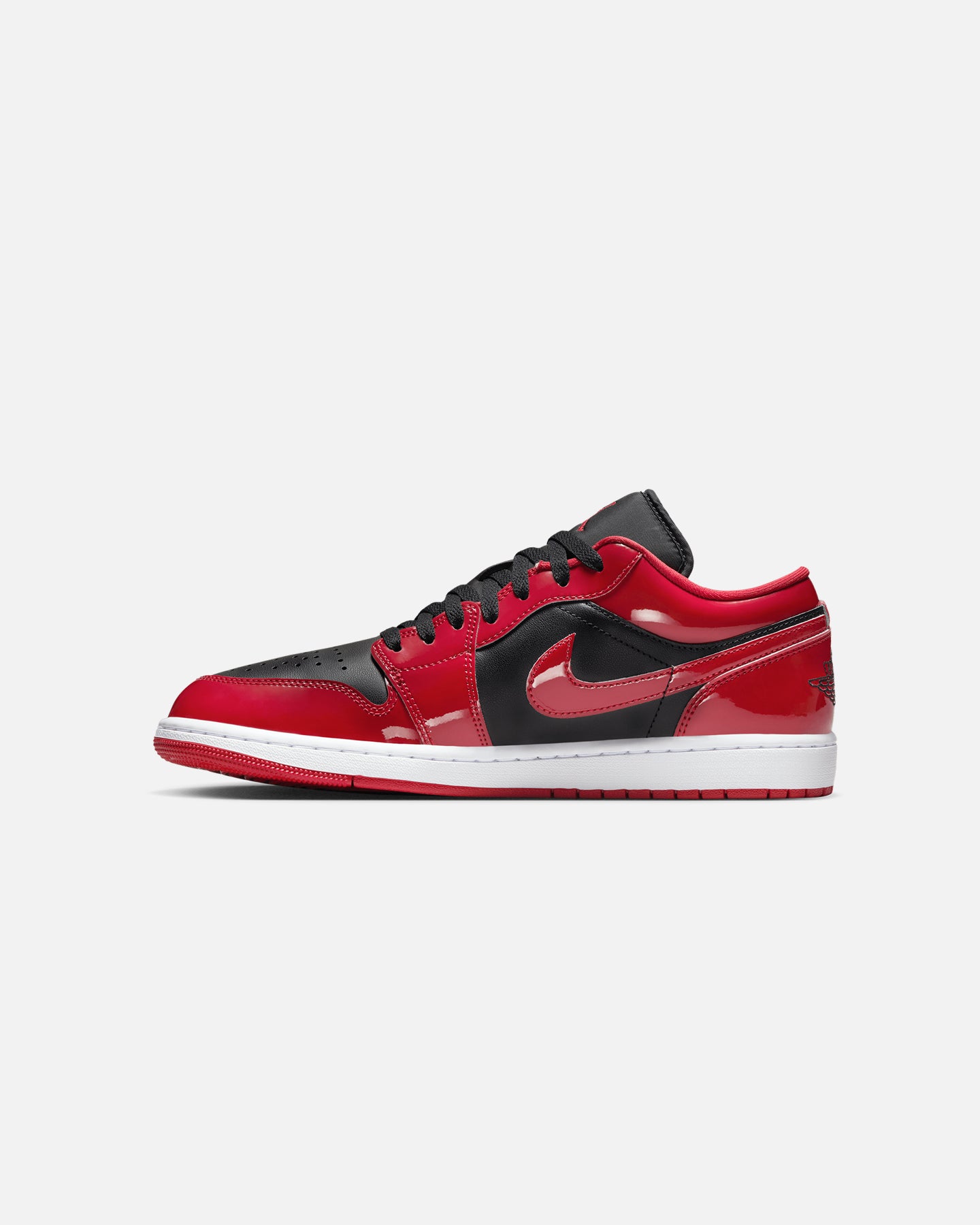 nike jordans low red