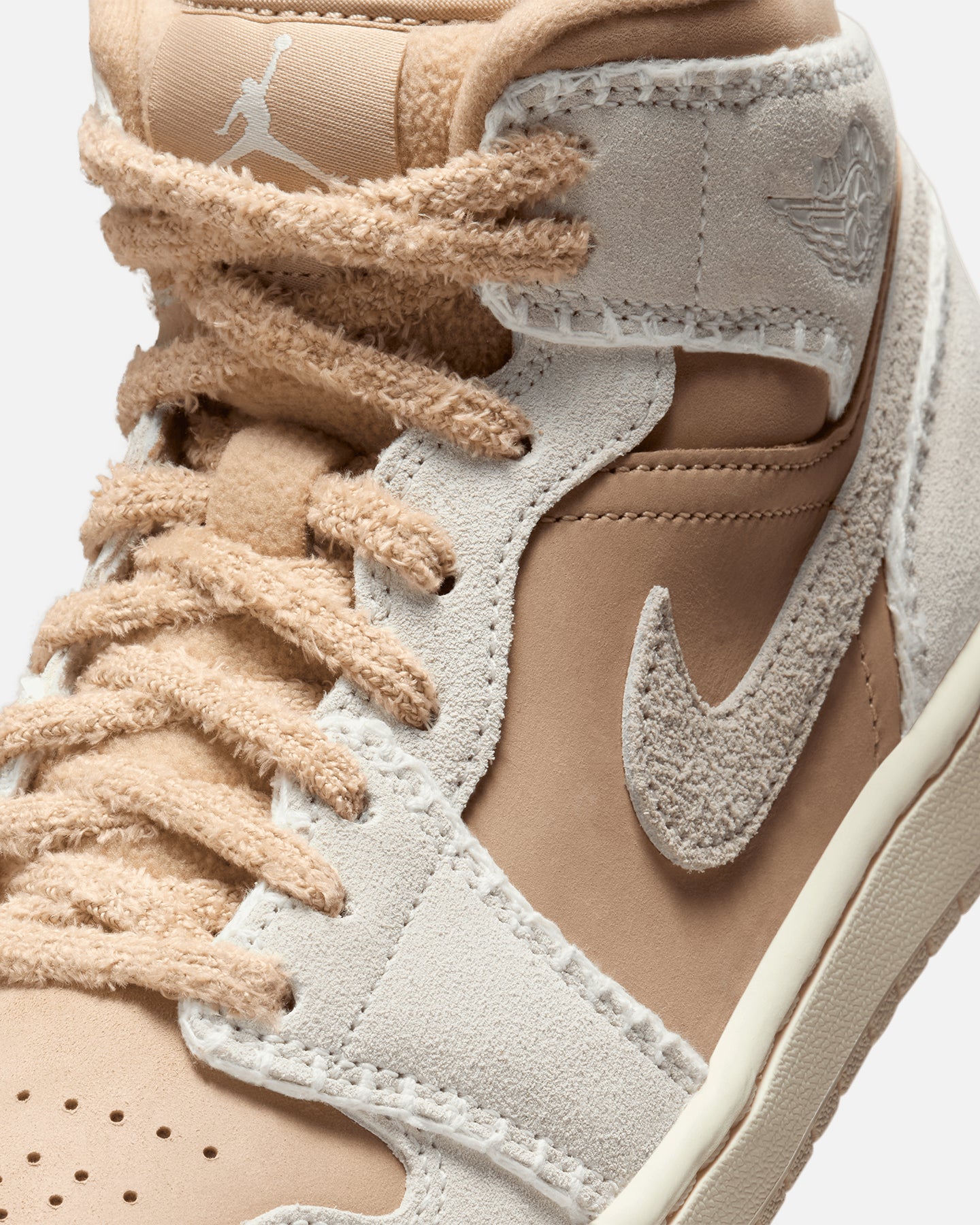 women's air jordan 1 mid culture kings