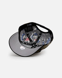 New Era Atlanta Braves 'Koi' 9FORTY A-Frame Snapback Black/Multi-Colored