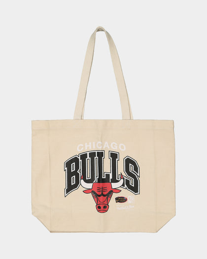 Mitchell & Ness Chicago Bulls Keyline Tote Bag Cream