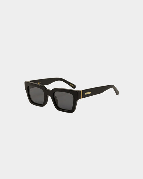 Nuqe Baker Sunglasses Black/Gold