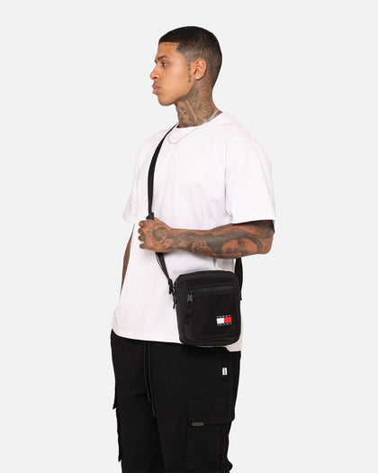 Tommy Jeans Mission Reporter Black