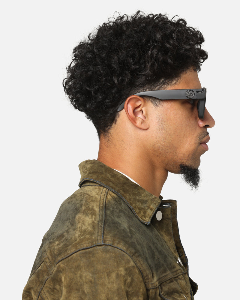 Belvoir & Co Hendrix Billion Sunglasses Black/Stealth