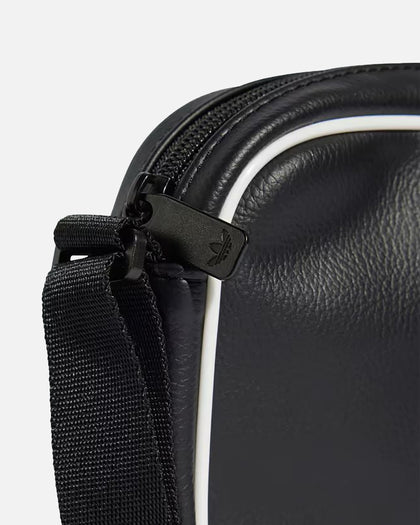 Adidas Adicolor Classic Mini Airliner Bag Black