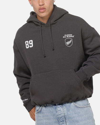 Mitchell & Ness Classic All Blacks Box Hoodie Washed Black