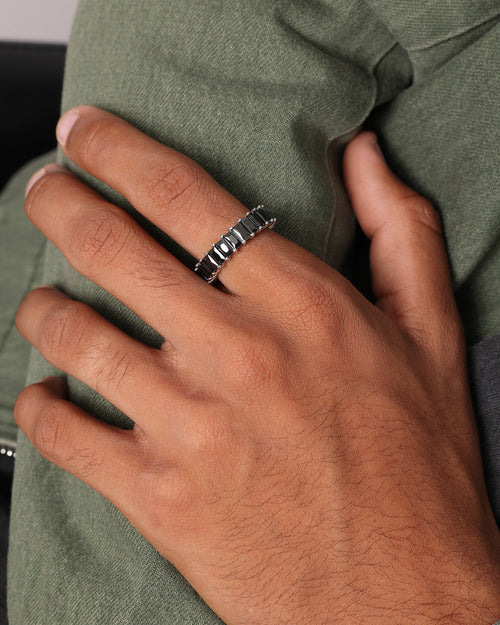 NXS Baguette Ring Iced Black
