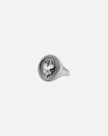 NXS Burning Heart Ring White Gold