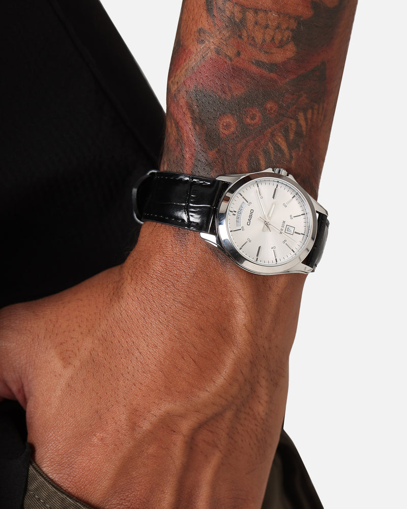 Casio MTP-1370L-7AVDF Watch Black/Silver