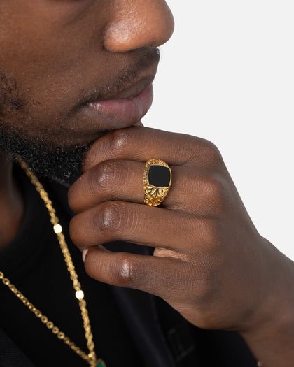 Saint Morta Onyx Square Ring Gold