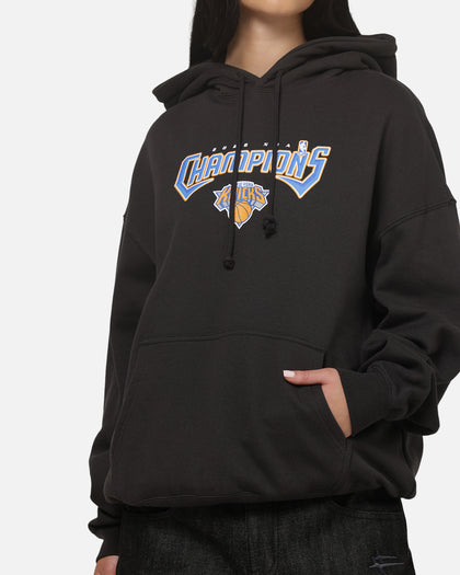 Mitchell & Ness New York Knicks 2026 NBA Champions Hoodie Washed Black