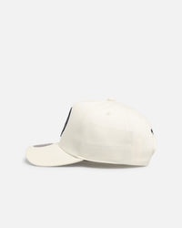 Mitchell & Ness Dallas Mavericks 'Upside Down Logo' Pro Pinch Snapback White