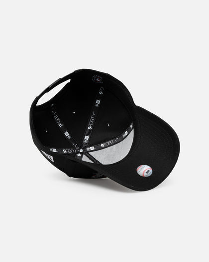 New Era New York Yankees 'Valentines Day' 9FORTY A-Frame Snapback Black