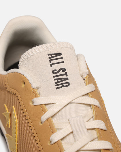 Converse Women's Run Star Trainer Sand