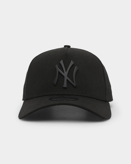 New Era New York Yankees 'Metal Badge' 9FORTY A-Frame Snapback Black/Black